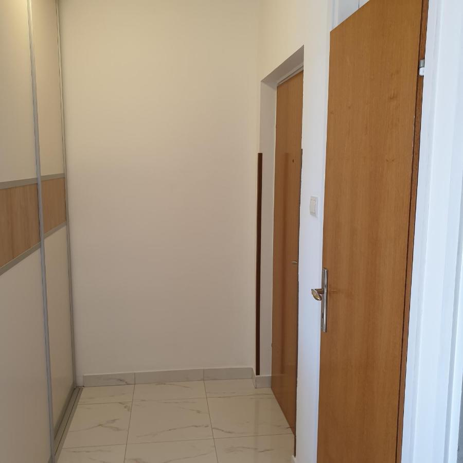 Ema Apartament *